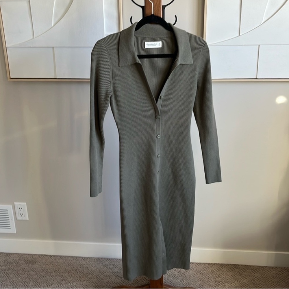 Abercrombie & Fitch Army Green Long Sleeve Dress